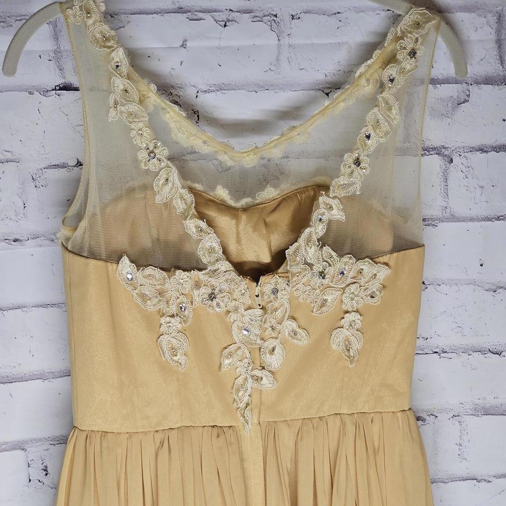 Yellow/Gold Prom Dress - Picture 5 of 10